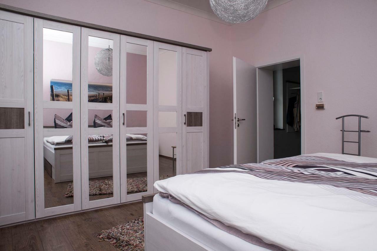 Ferienwohnung Am Freizeitpark Baerenloch Solingen Exteriör bild