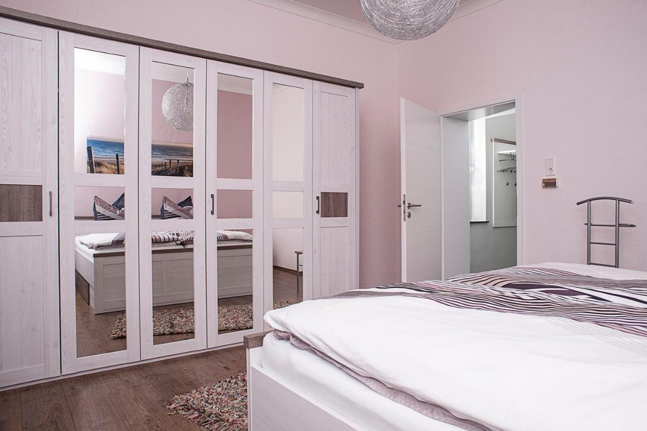 Ferienwohnung Am Freizeitpark Baerenloch Solingen Exteriör bild