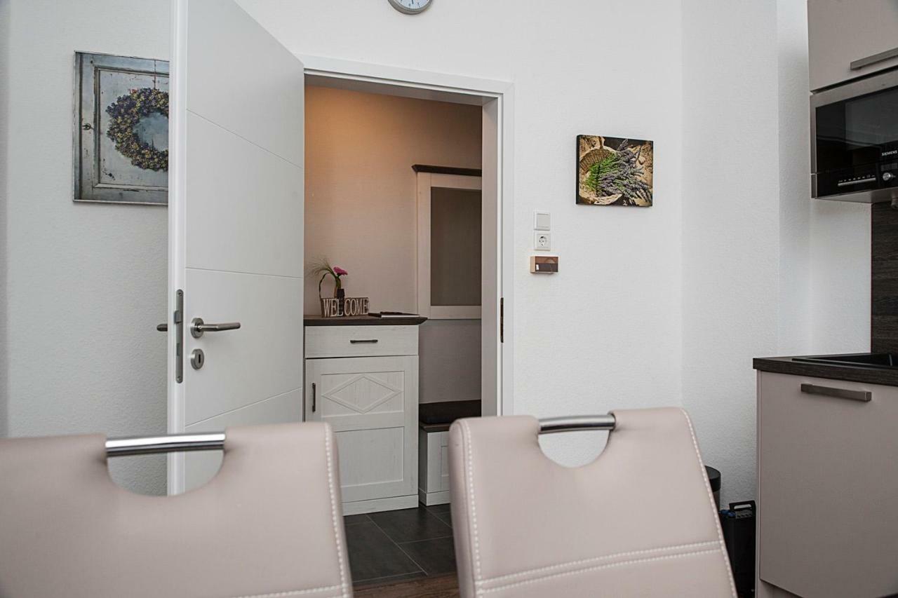 Ferienwohnung Am Freizeitpark Baerenloch Solingen Exteriör bild